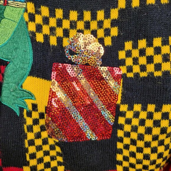 Holiday Time Adult Med Ugly Christmas Sweater Dinosaur T-Rex Presents - Picture 11 of 14